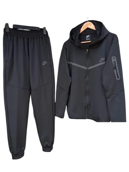 CONJUNTO NIKE TECH