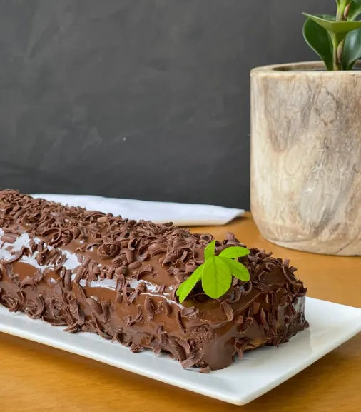 Enrollado de Chocolate con Manjar de Lúcuma - imagen 1